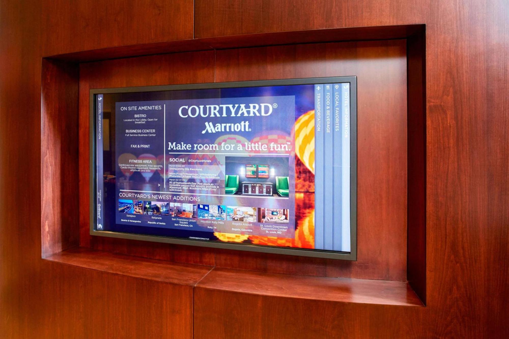 Courtyard Hamilton Hotel Kültér fotó